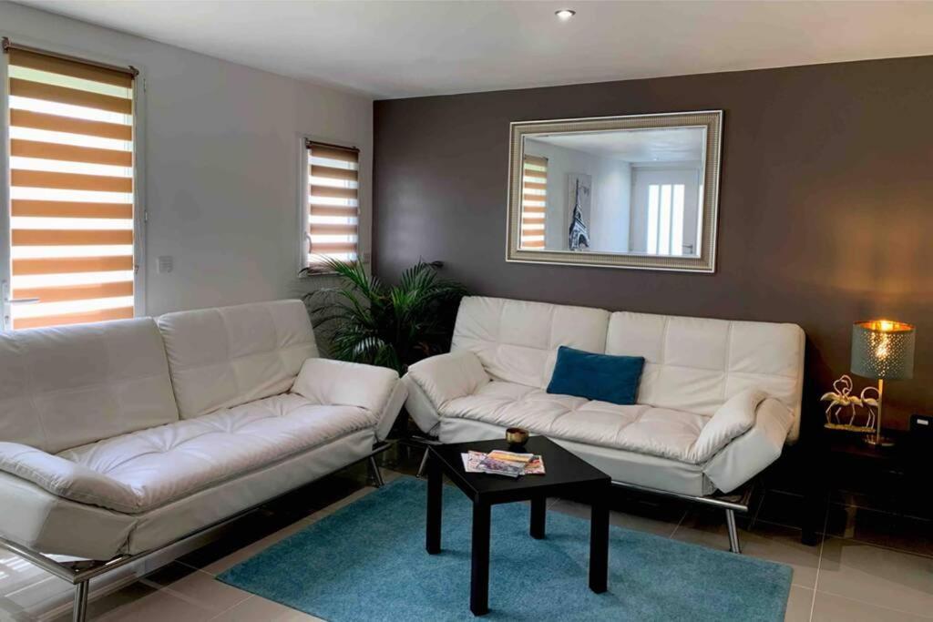 Appartement 3Km Disneyland Paris 4 A 6 Personnes マニー＝ル＝オングル エクステリア 写真